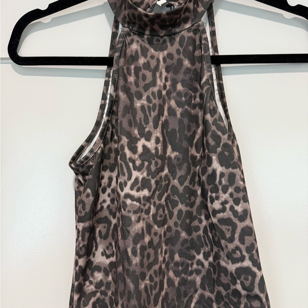Stylish Leopard Print Halter Top